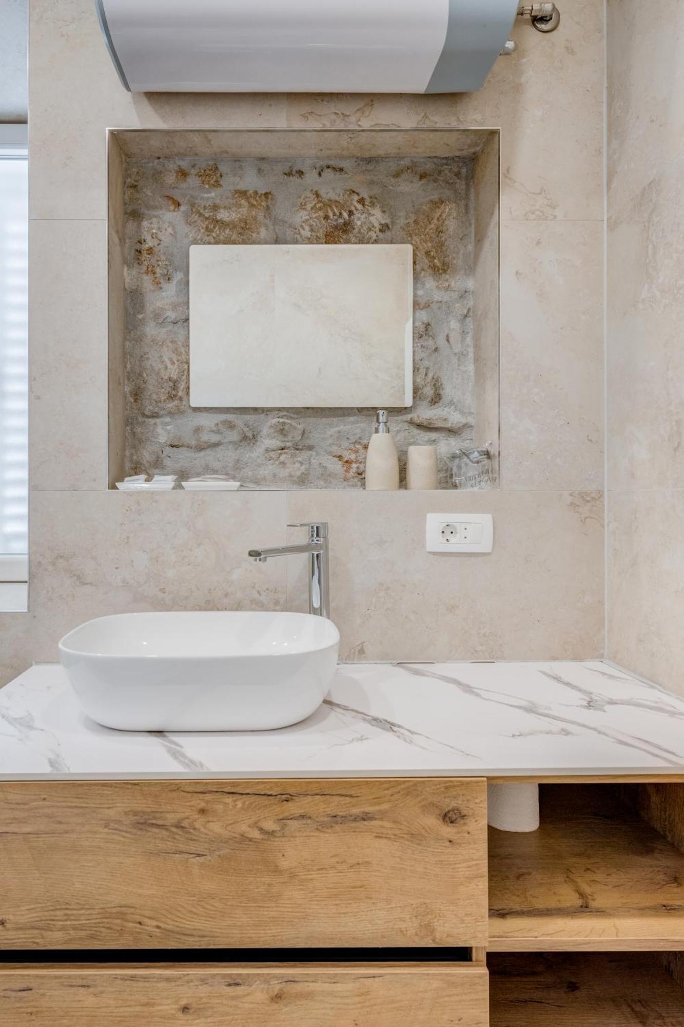 Inmotion Luxury Rooms Сплит Экстерьер фото