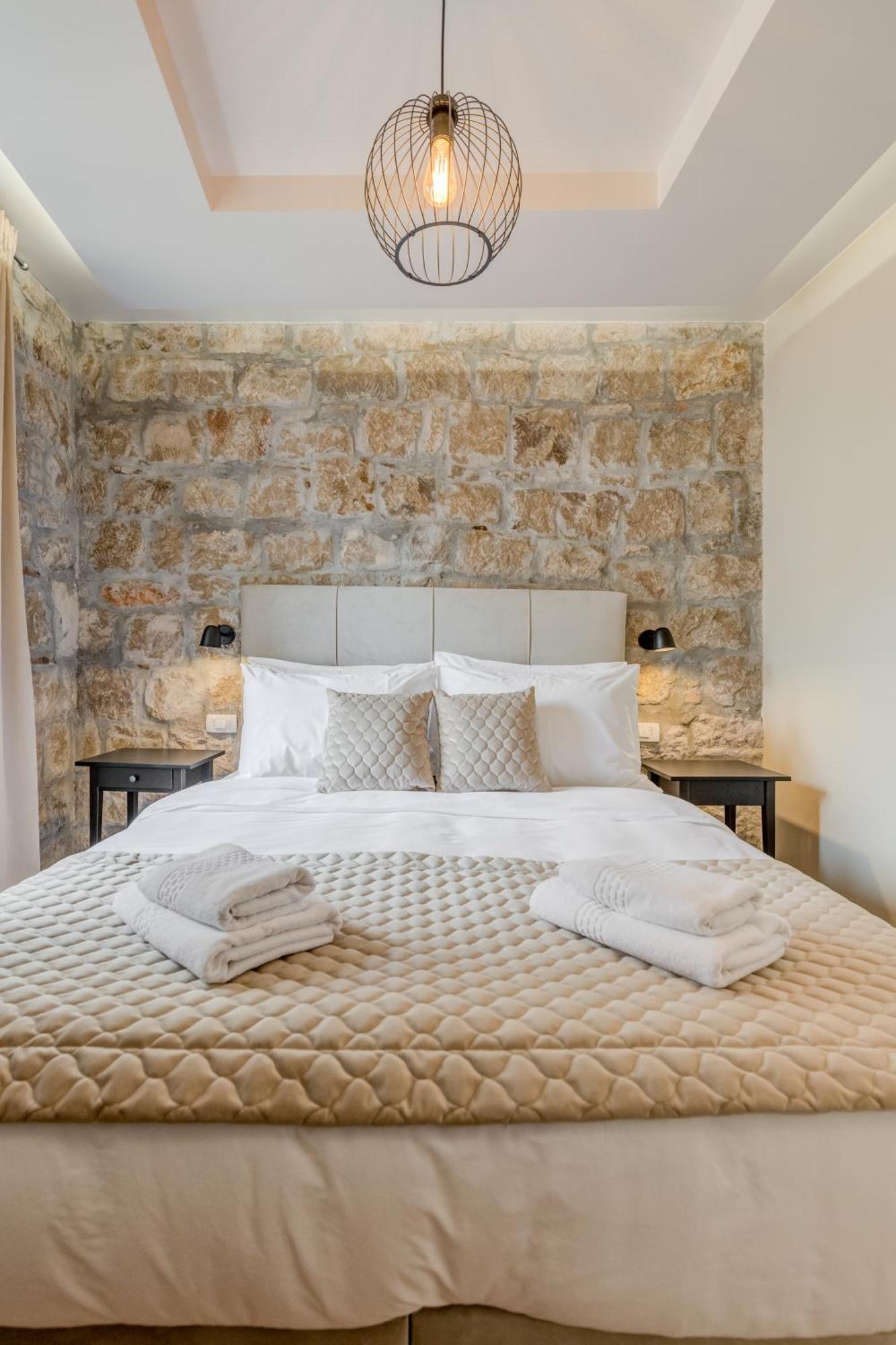 Inmotion Luxury Rooms Сплит Экстерьер фото