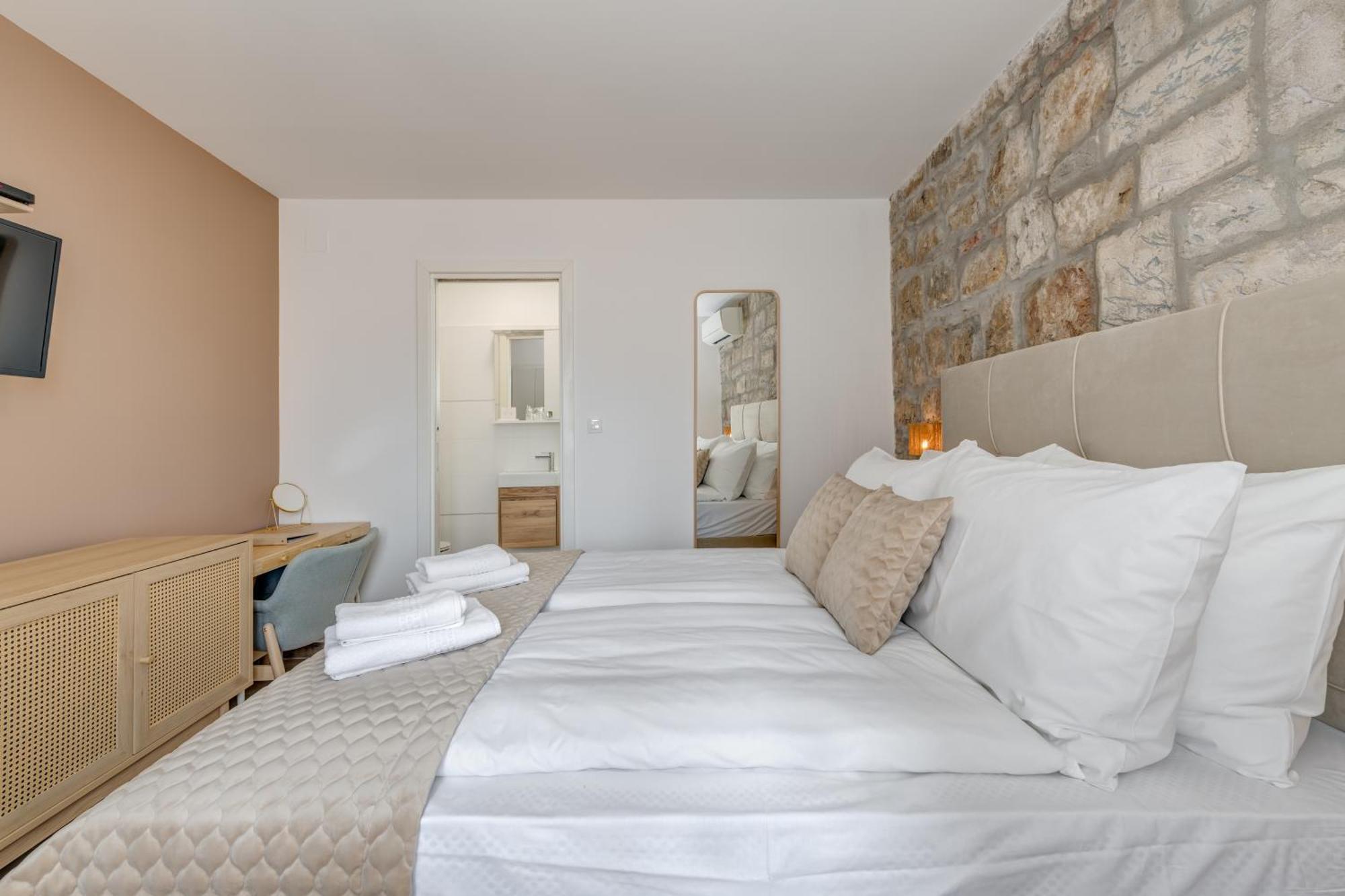 Inmotion Luxury Rooms Сплит Экстерьер фото
